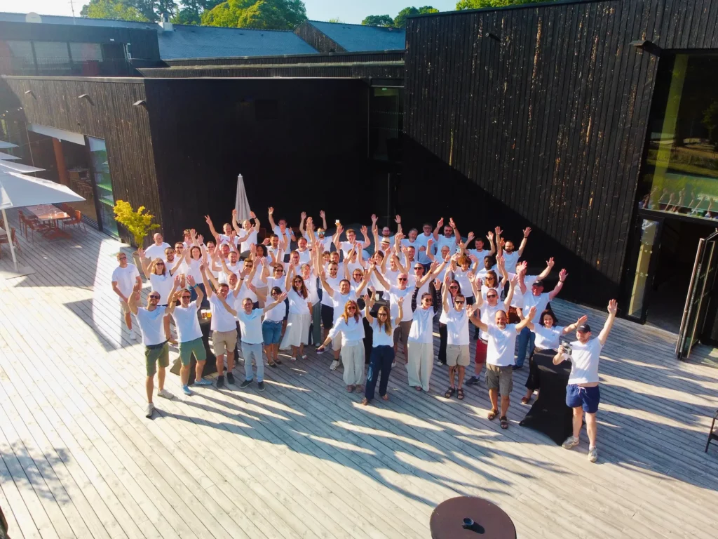Photo de groupe des équipes Bealink